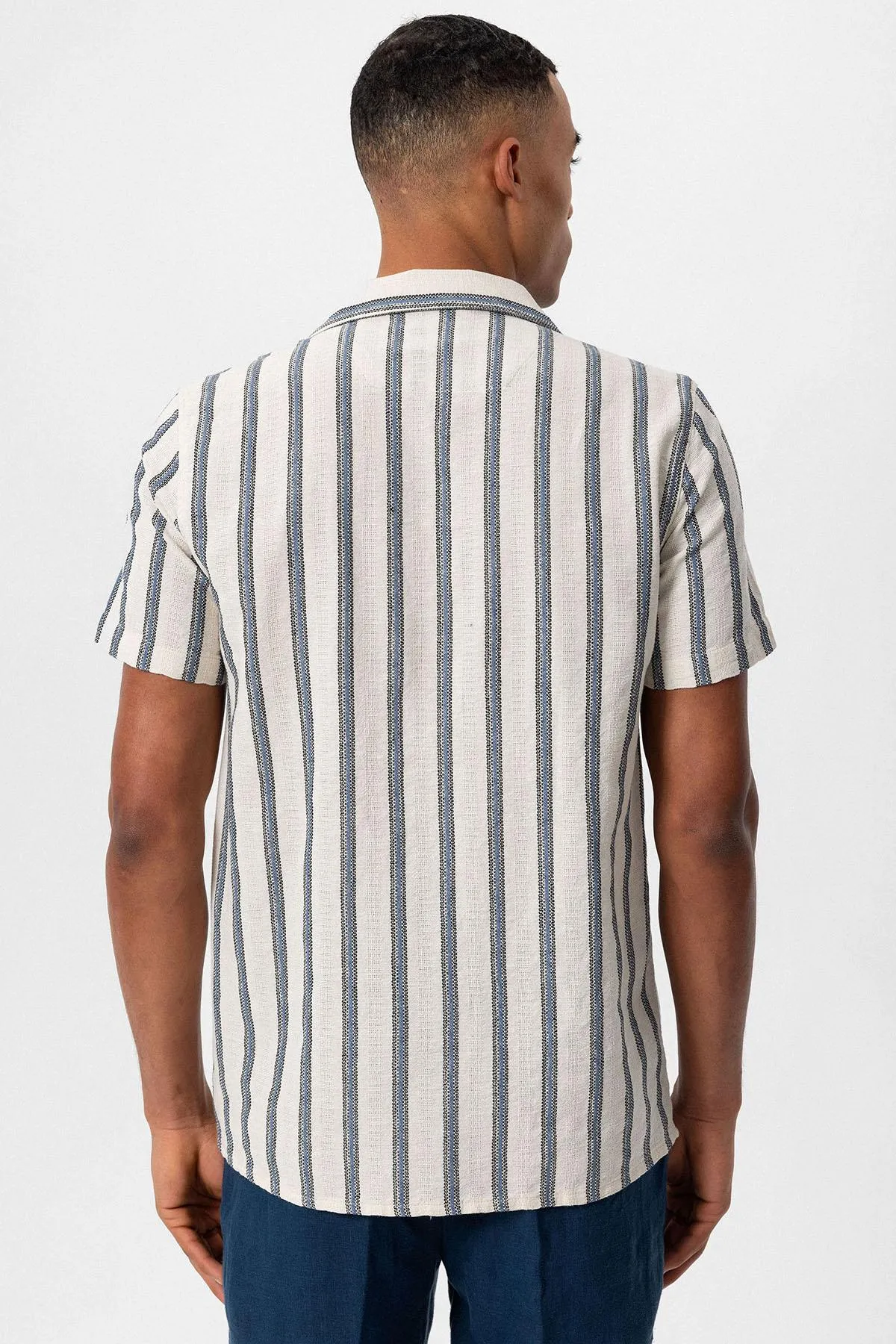 ANT Camp  Collar Striped Men's Shirt - Mount Vernon