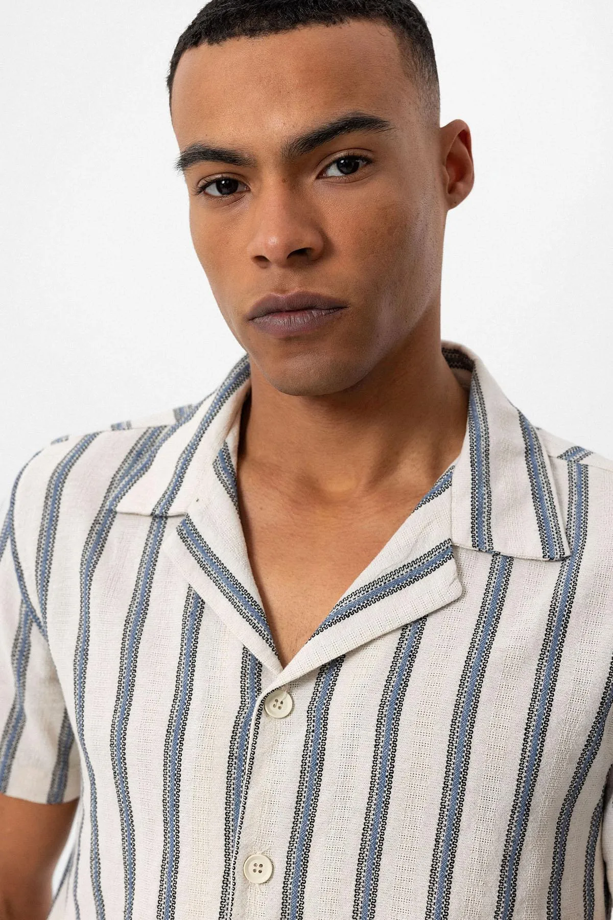ANT Camp  Collar Striped Men's Shirt - Mount Vernon