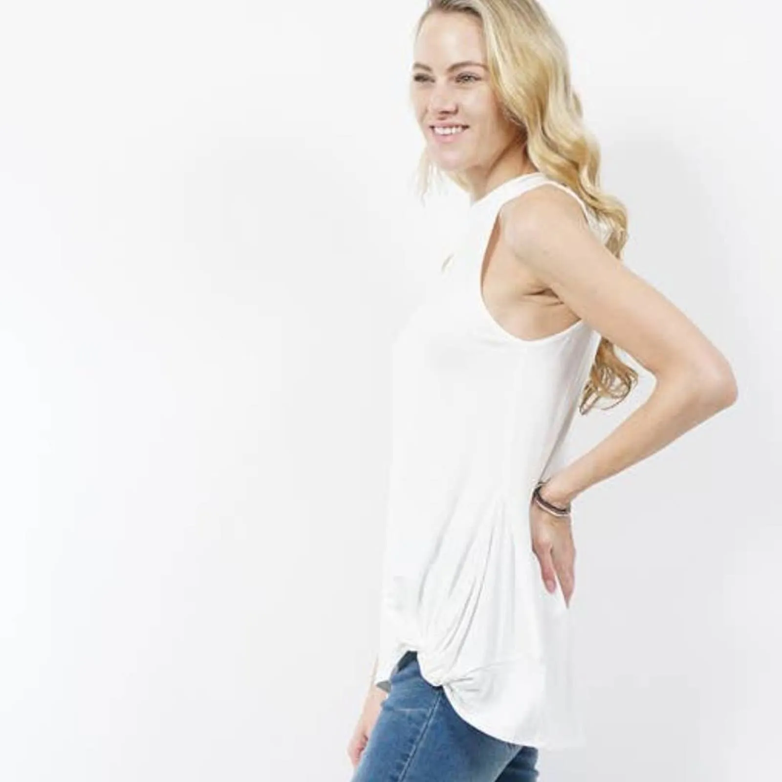 Back tie halter sleeveless top - White