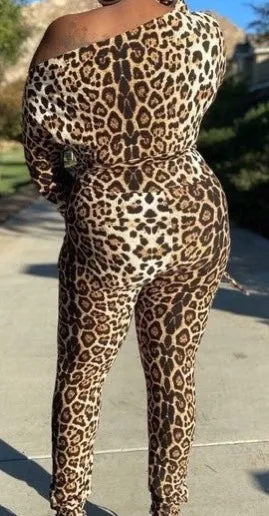Curvy Off Shoulder Leopard Jumpsuit