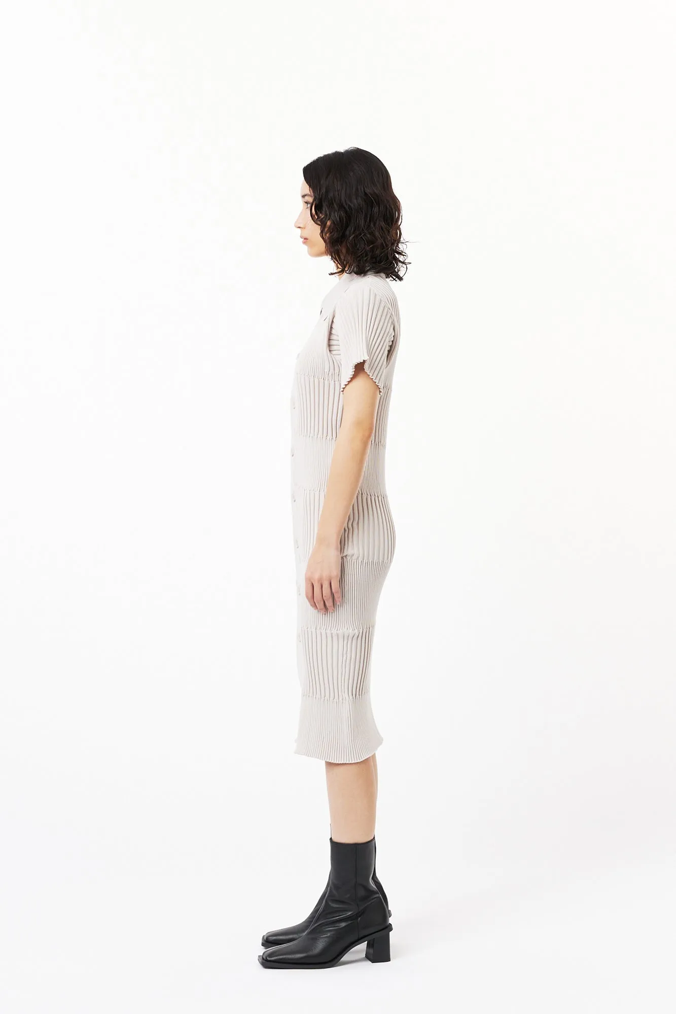 FLUTED SHORT SLEEVE SHIRT DRESS