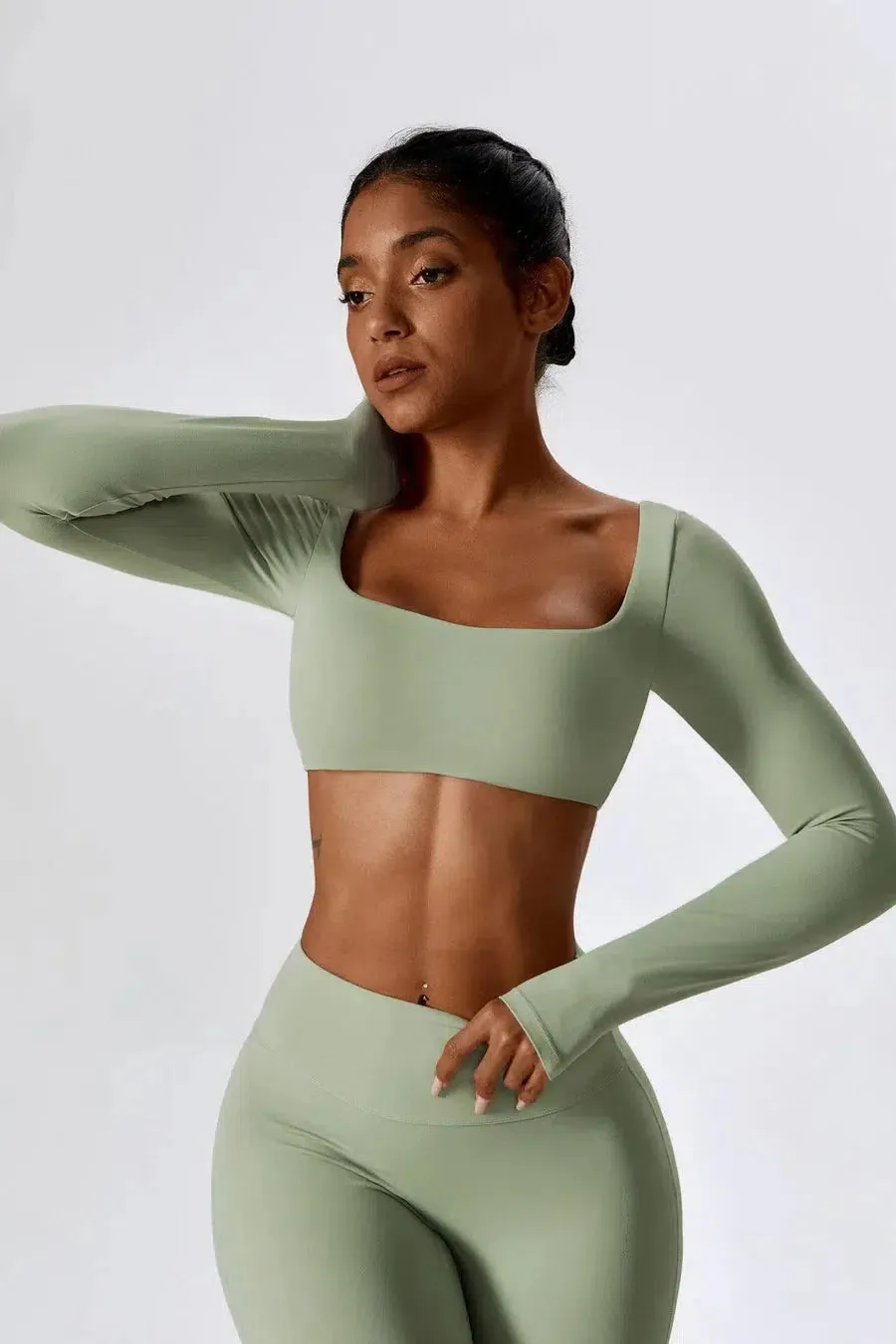 Niamh – U-neckline – Long-sleeve fitness crop top