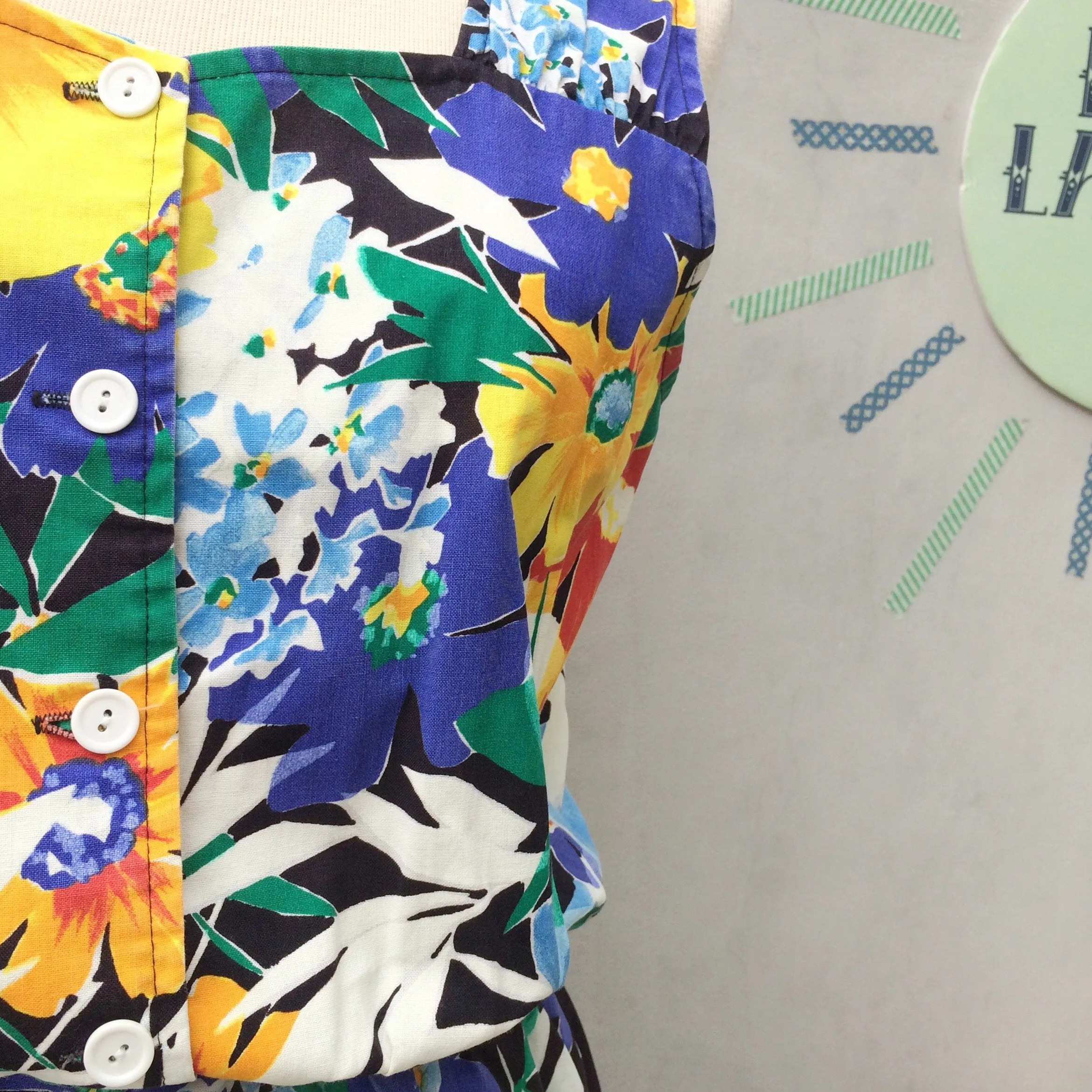 Pick a Petal | Vintage 1980s floral Tropical botanical print 100% cotton Sundress with Pockets
