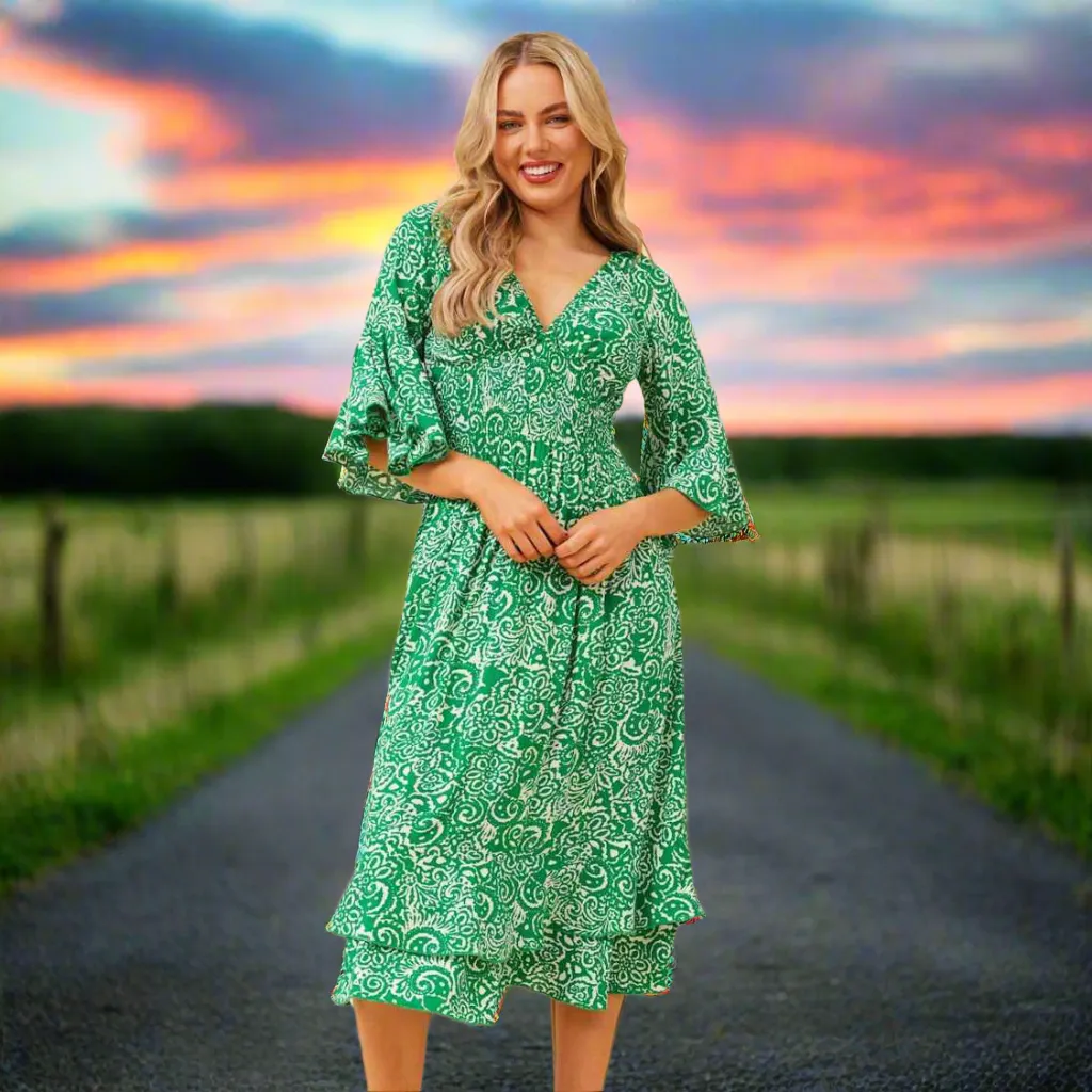 V-Neck 3/4 Sleeve Midi Dress - Green